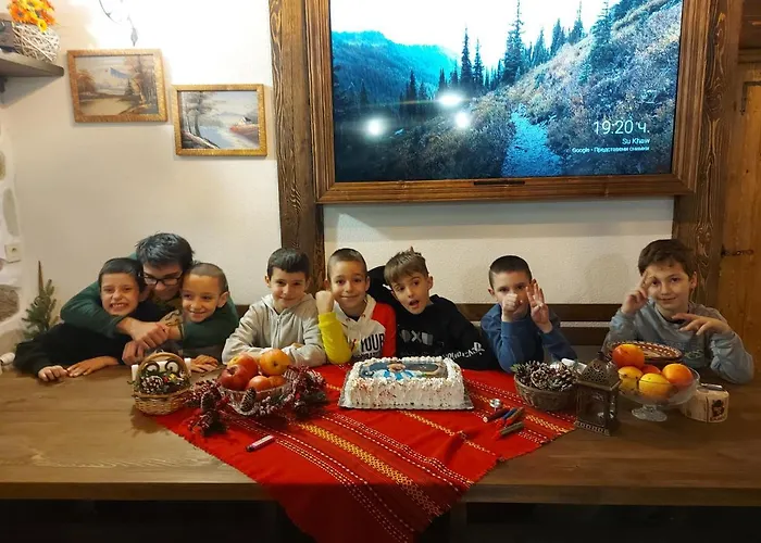 плевнята 木屋 班斯科