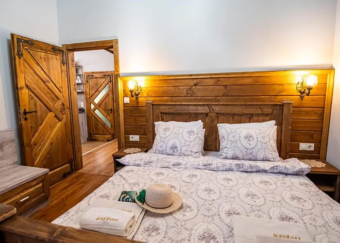 木屋 плевнята