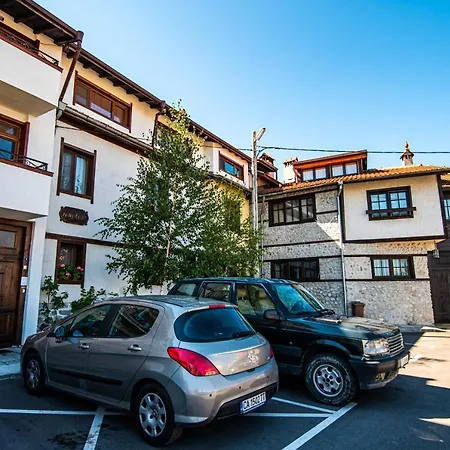 Alpstuga плевнята *