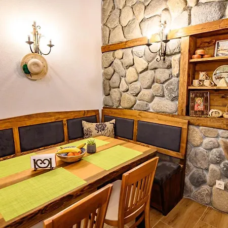 плевнята בקתה בנסקו