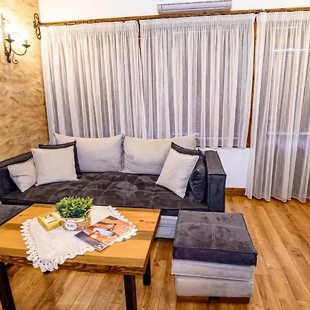 Alpstuga плевнята *