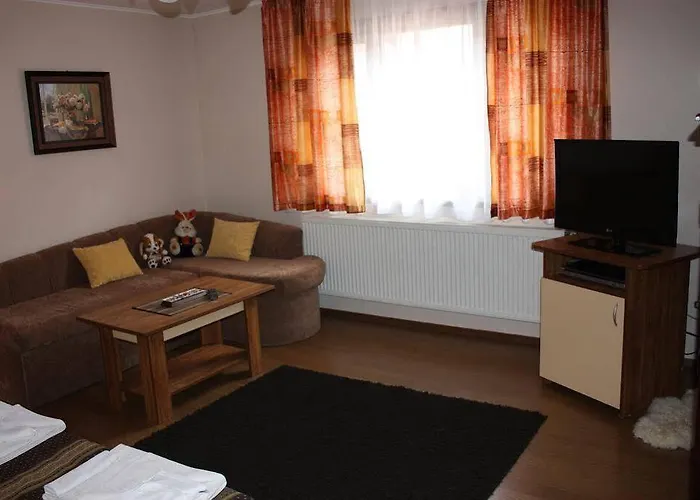 Chaletu плевнята *